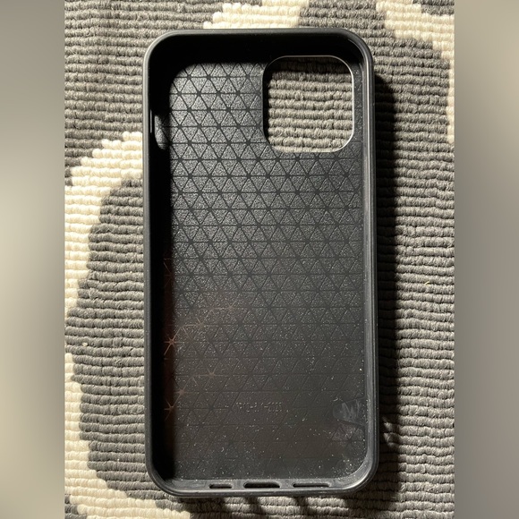 Off-White Nike iPhone 12 phone case - Picture 2 of 2